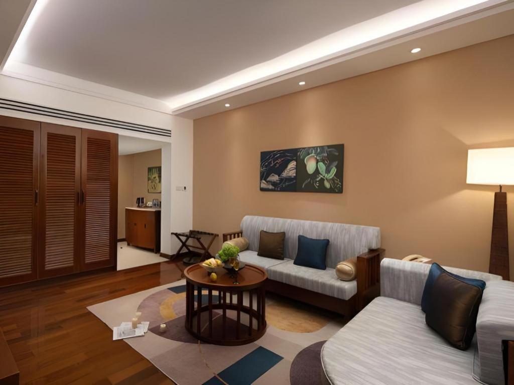Baohua Harbour View Hotel Hải Khẩu Ngoại thất bức ảnh